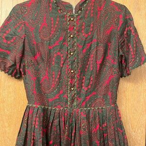 Gorgeous vintage 1950s fit and flare dress